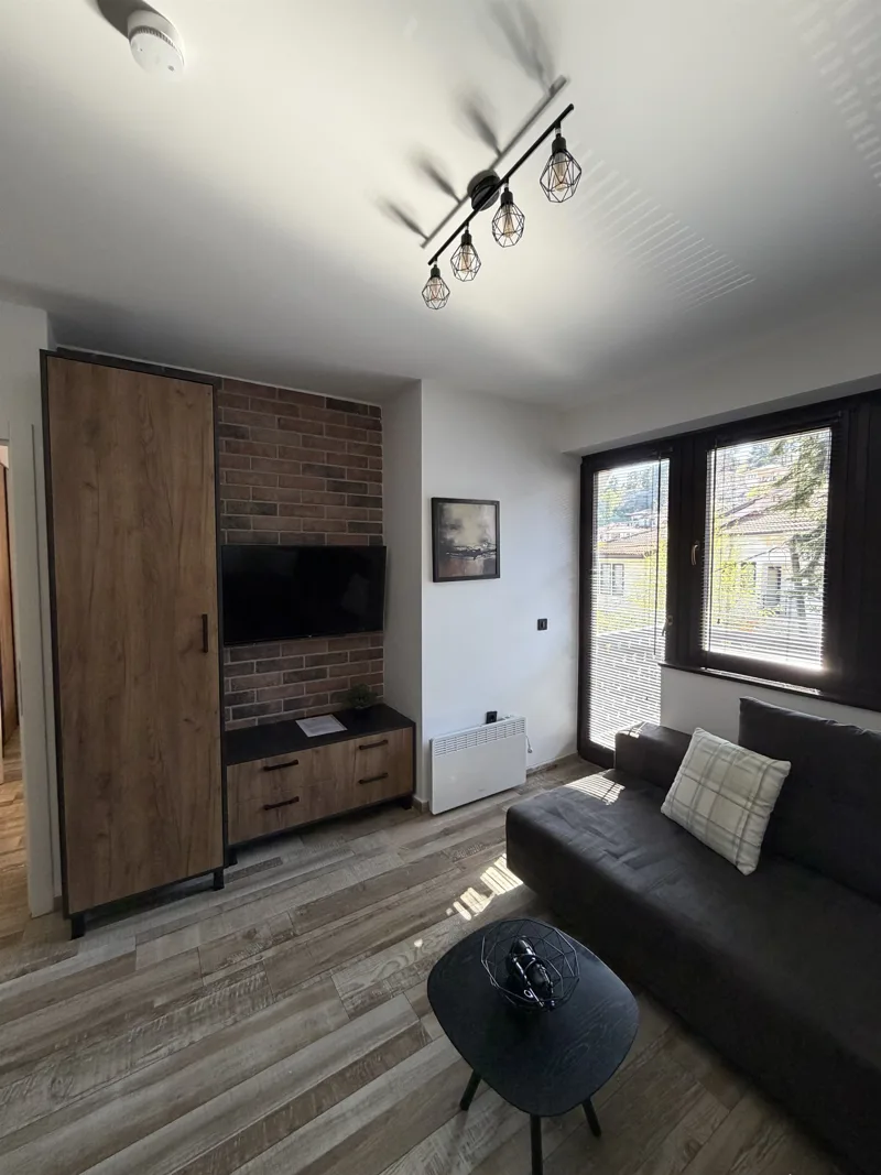 Deluxe Old Town Apartment with Terrace