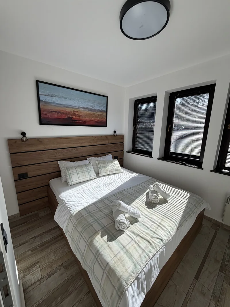 Spacious Old Town Apartment